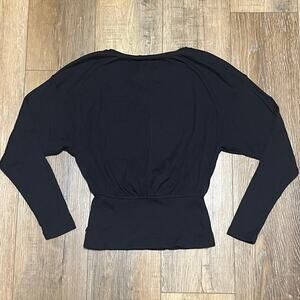 Lululemon Womens Long Sleeve Modal Silk Blend Ribbed Pullover Size 4 Black Soft